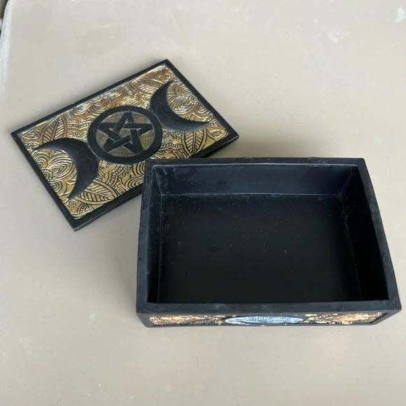 Decorative Black and Gold Box - Picture 3 of 3